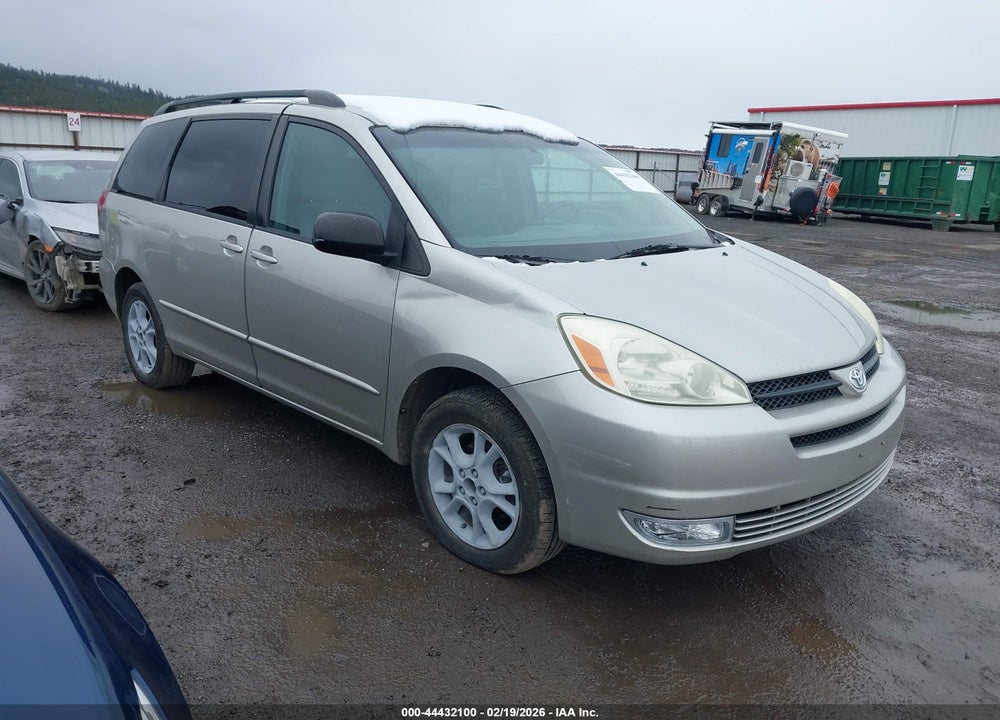 2004 TOYOTA SIENNA LE VIN: 5TDBA23C84S022242