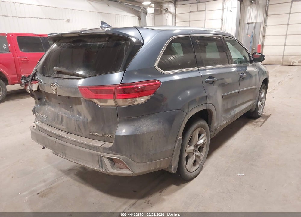 2019 TOYOTA HIGHLANDER LIMITED VIN: 5TDDZRFH6KS706642