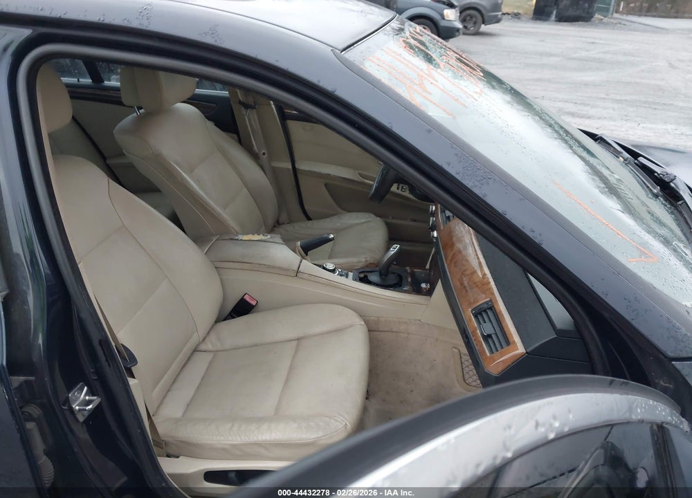 2010 BMW 528I XDRIVE VIN: WBANV1C50AC445355