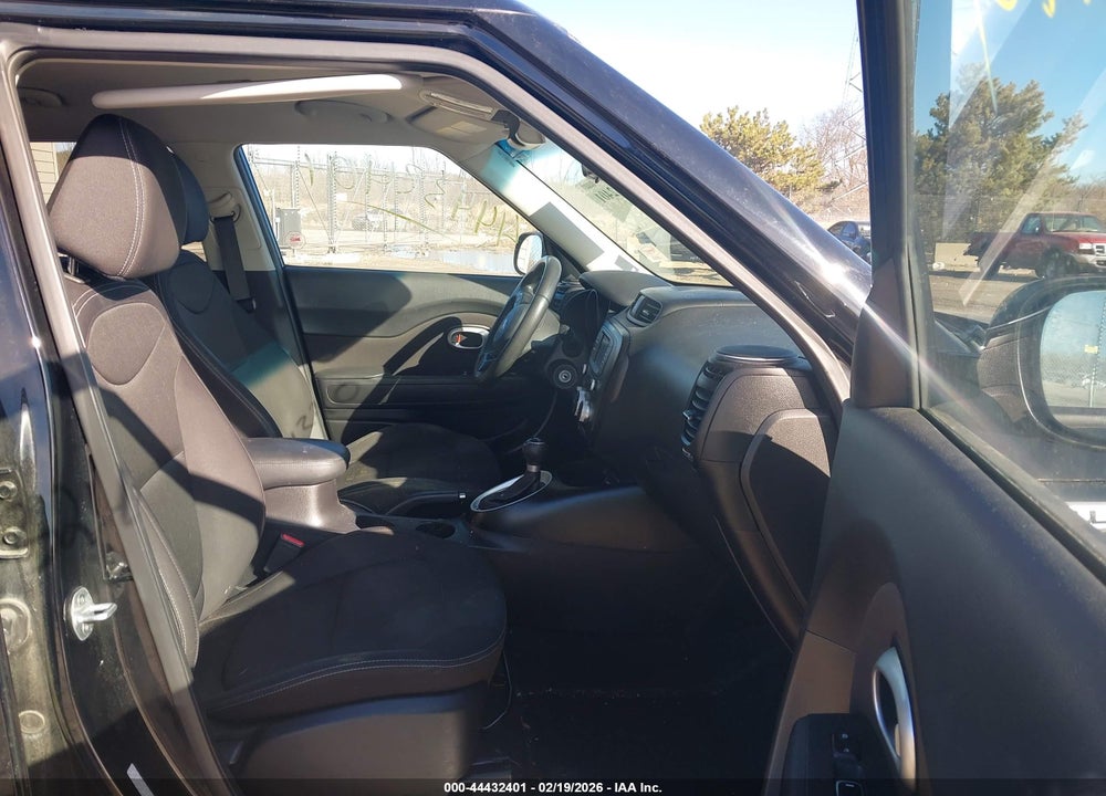 2019 KIA SOUL VIN: KNDJN2A24K7677659