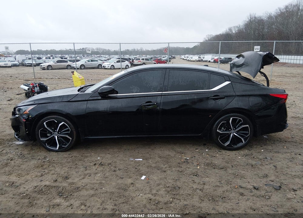 2024 NISSAN ALTIMA SR FWD VIN: 1N4BL4CV8RN407665
