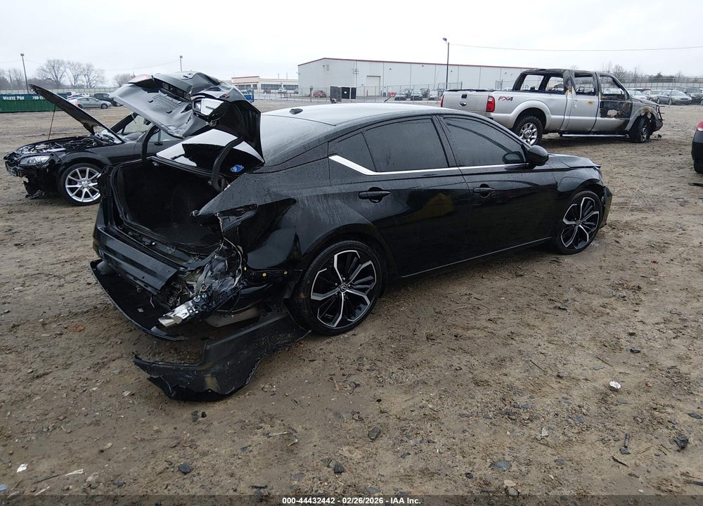 2024 NISSAN ALTIMA SR FWD VIN: 1N4BL4CV8RN407665