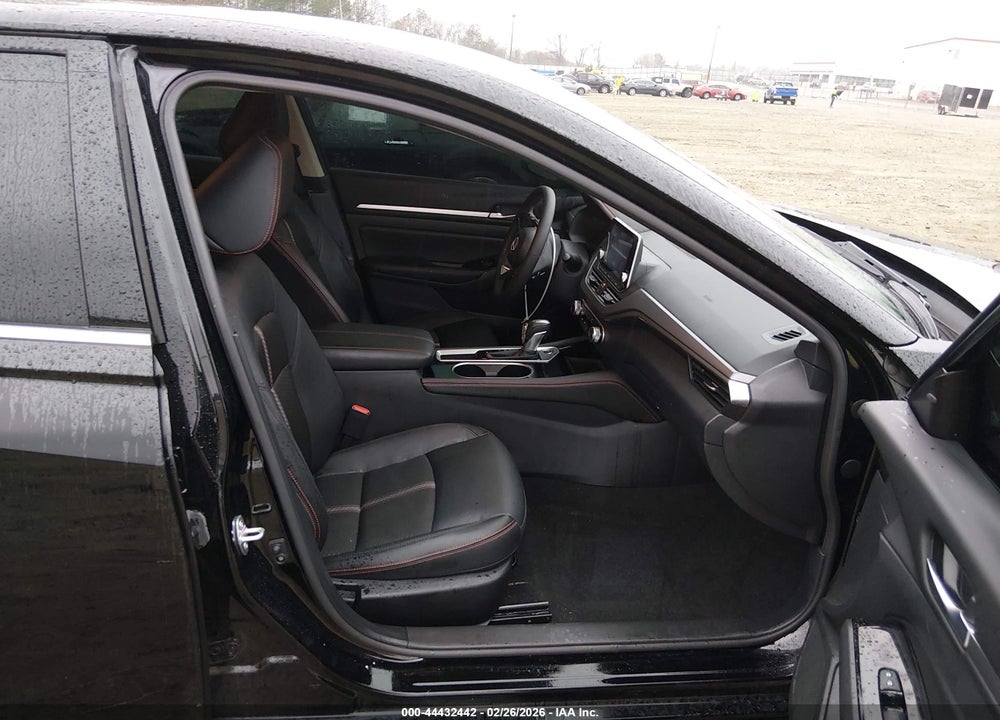 2024 NISSAN ALTIMA SR FWD VIN: 1N4BL4CV8RN407665