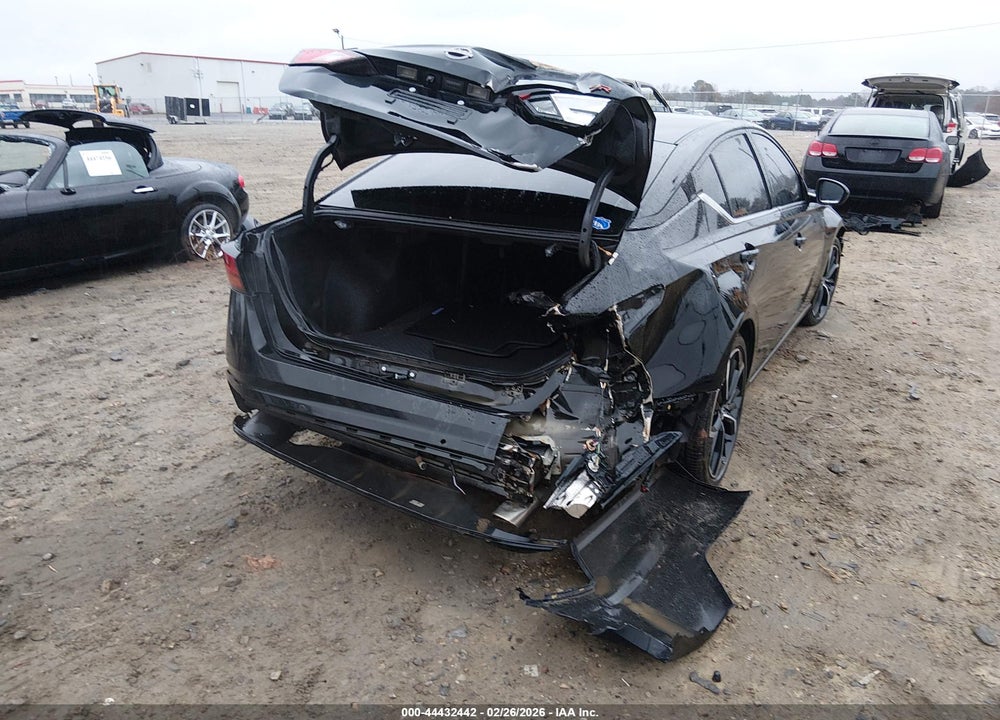 2024 NISSAN ALTIMA SR FWD VIN: 1N4BL4CV8RN407665