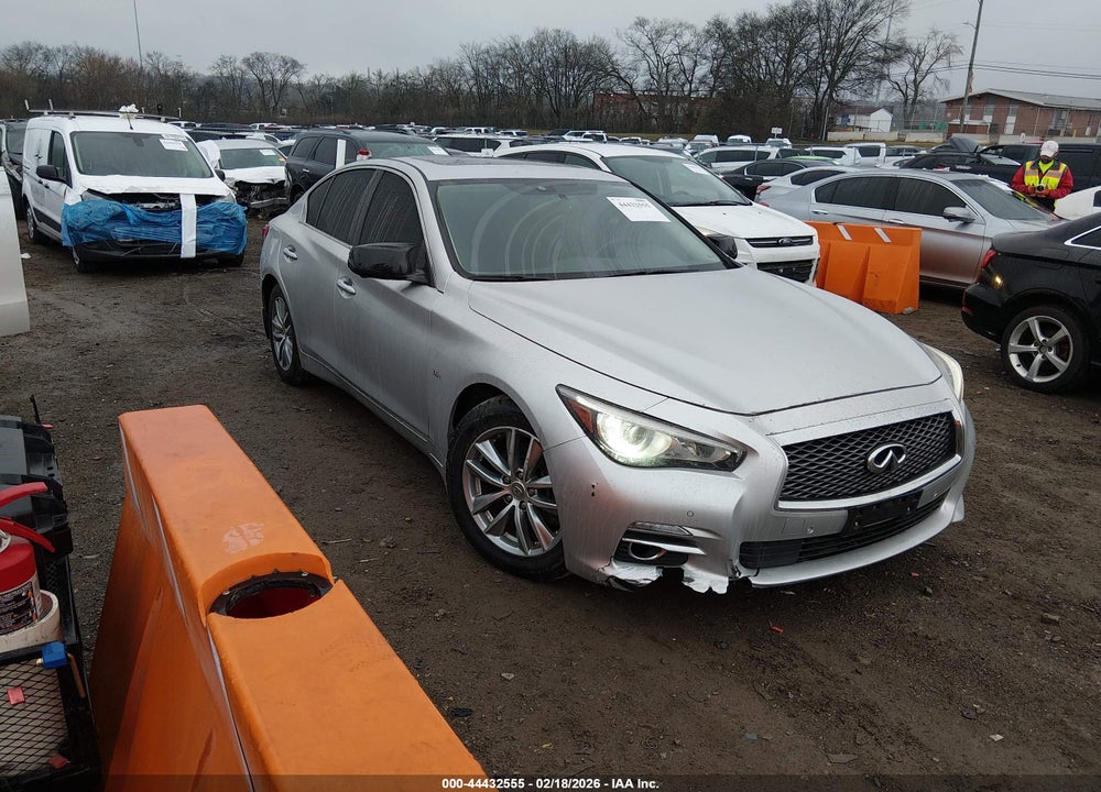 2017 INFINITI Q50 3.0T PREMIUM VIN: JN1EV7AR2HM834131