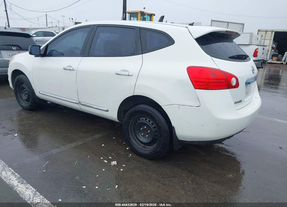 2011 NISSAN ROGUE S VIN: JN8AS5MT5BW179415