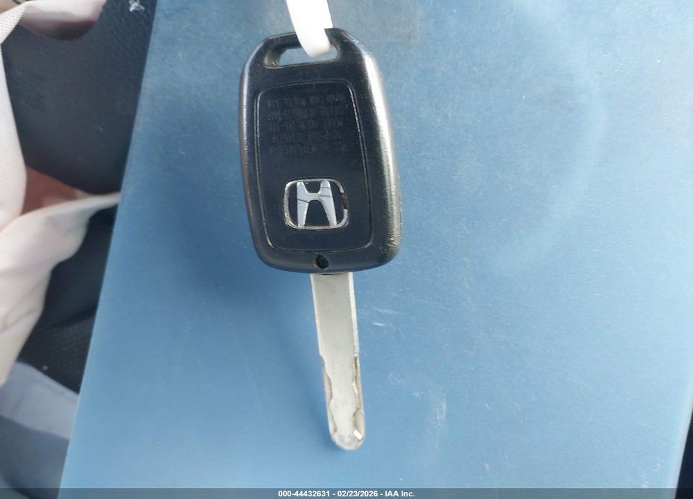 2018 HONDA CIVIC LX VIN: 2HGFC2F53JH508624