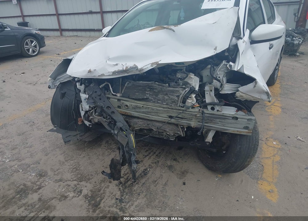 2018 NISSAN VERSA 1.6 S+ VIN: 3N1CN7AP0JL886749