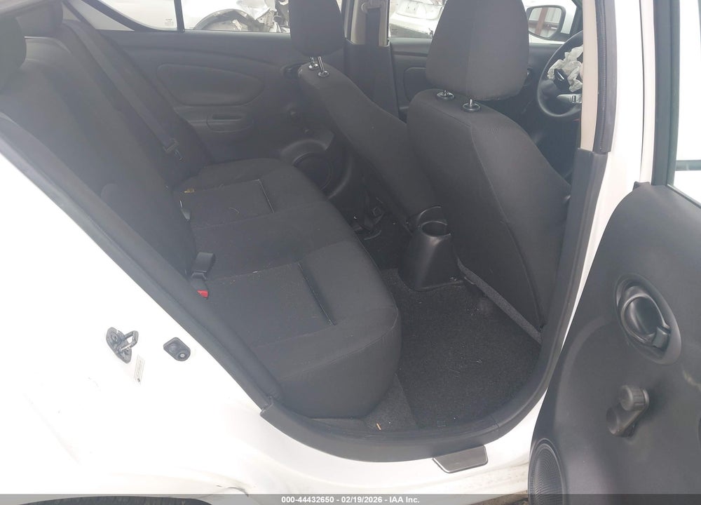 2018 NISSAN VERSA 1.6 S+ VIN: 3N1CN7AP0JL886749