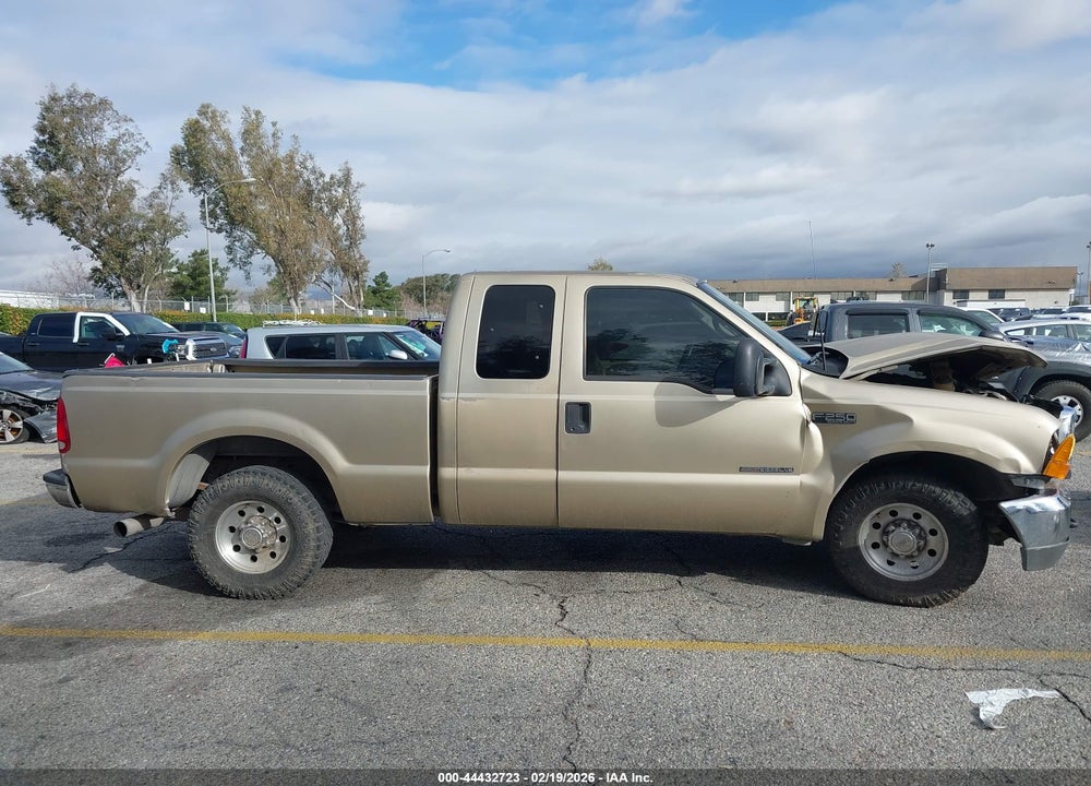 2000 FORD F-250 LARIAT/XL/XLT VIN: 1FTNX20F0YEA63146