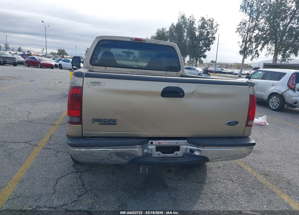 2000 FORD F-250 LARIAT/XL/XLT VIN: 1FTNX20F0YEA63146
