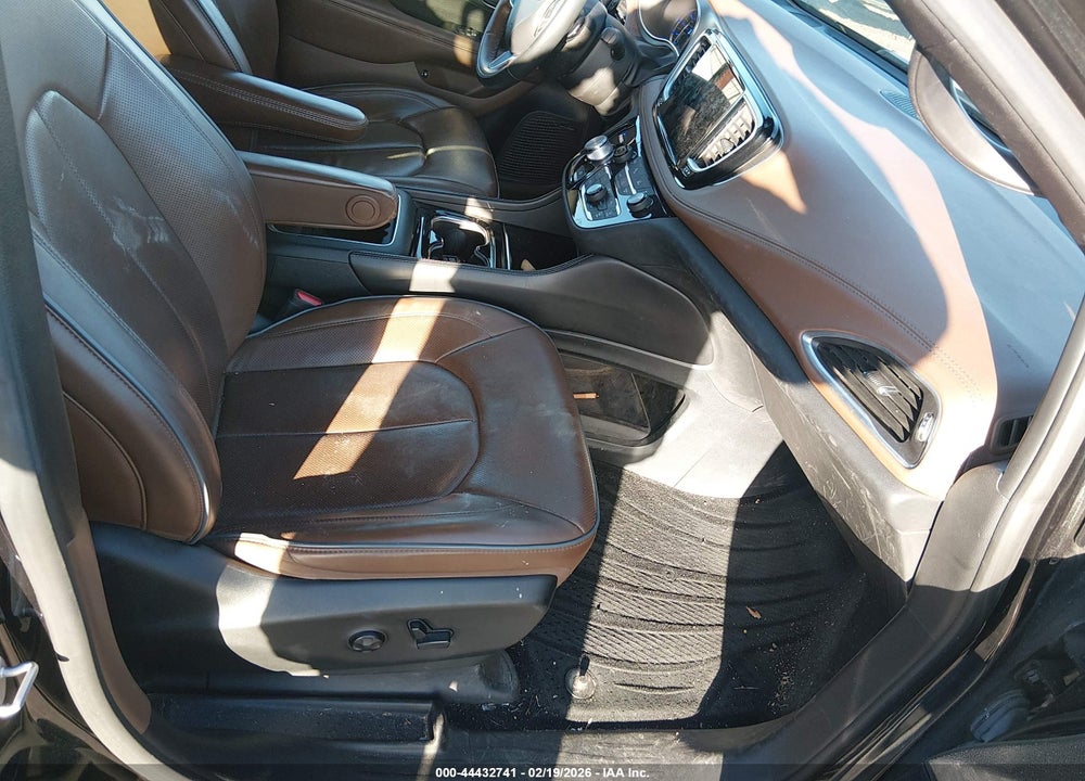 2021 CHRYSLER PACIFICA HYBRID LIMITED VIN: 2C4RC1S75MR529308