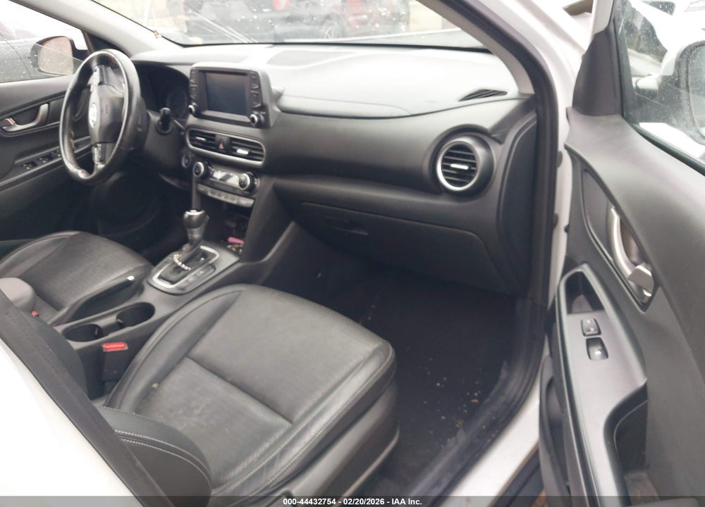 2019 HYUNDAI KONA LIMITED VIN: KM8K33A55KU204229