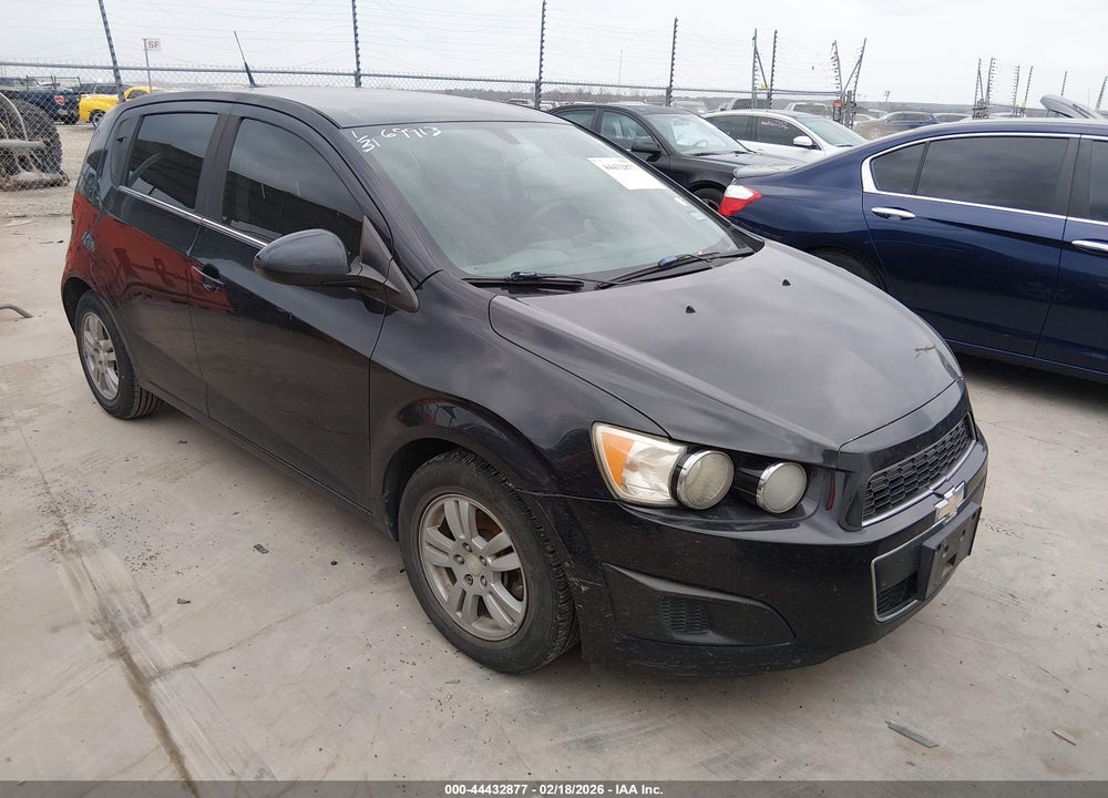 2014 CHEVROLET SONIC LT AUTO VIN: 1G1JC6SH8E4238205