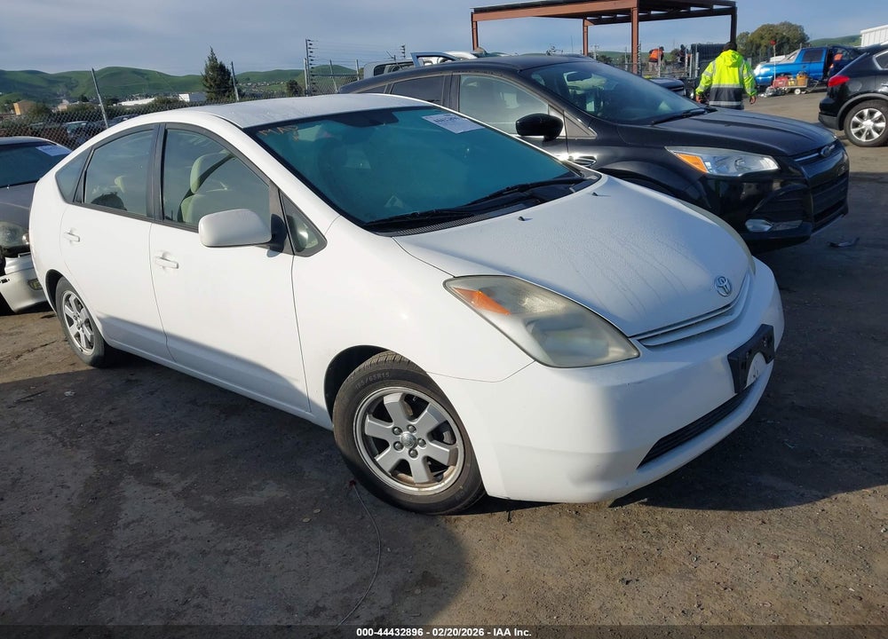2005 TOYOTA PRIUS VIN: JTDKB22U553076852
