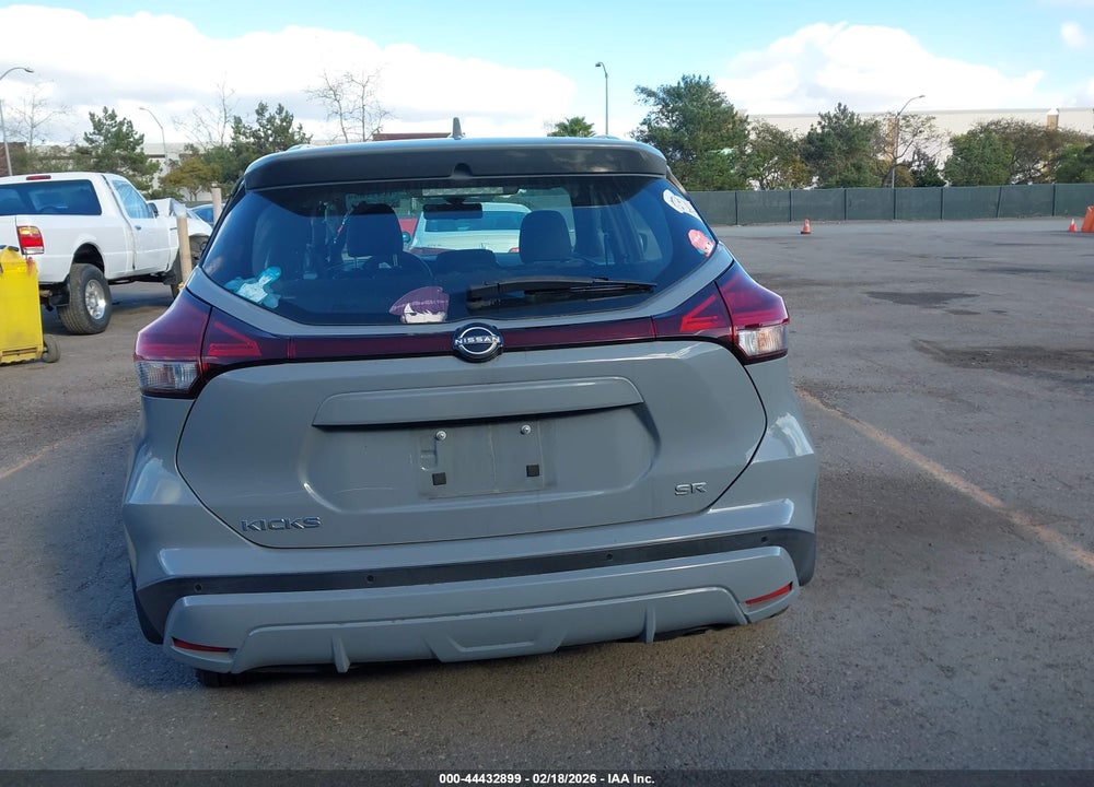 2022 NISSAN KICKS SR XTRONIC CVT VIN: 3N1CP5DV4NL518783