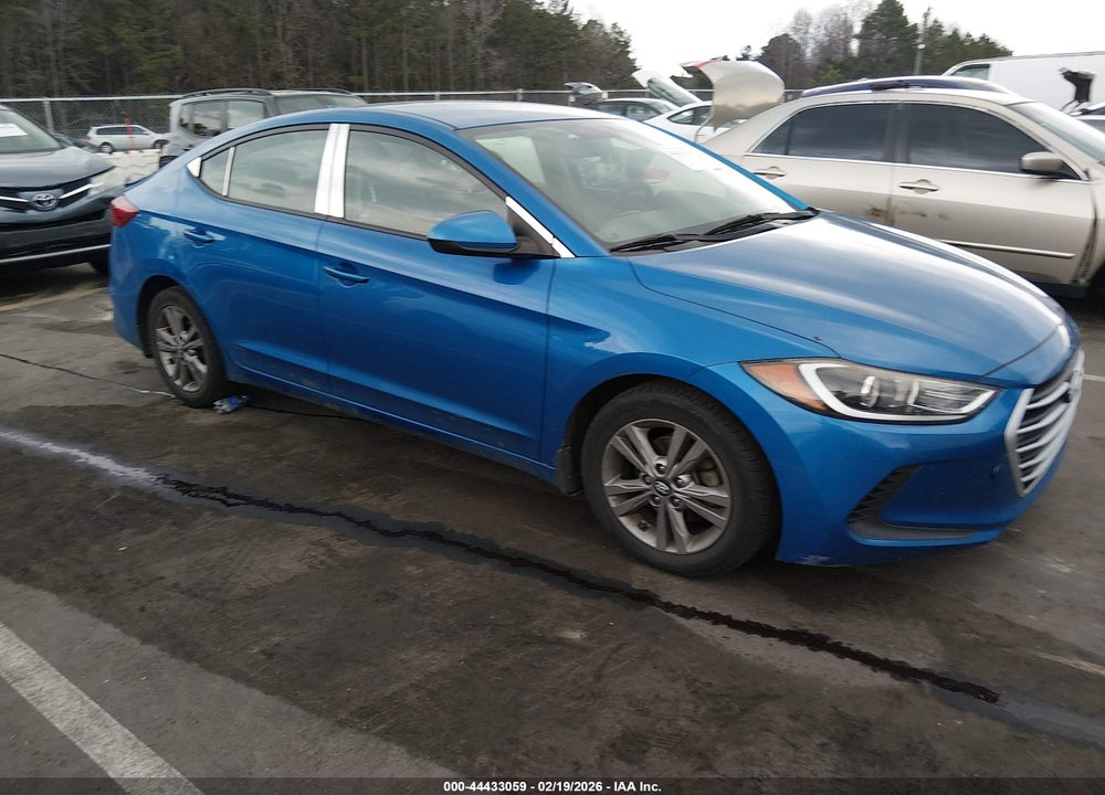 2018 HYUNDAI ELANTRA SEL VIN: KMHD84LF8JU591377