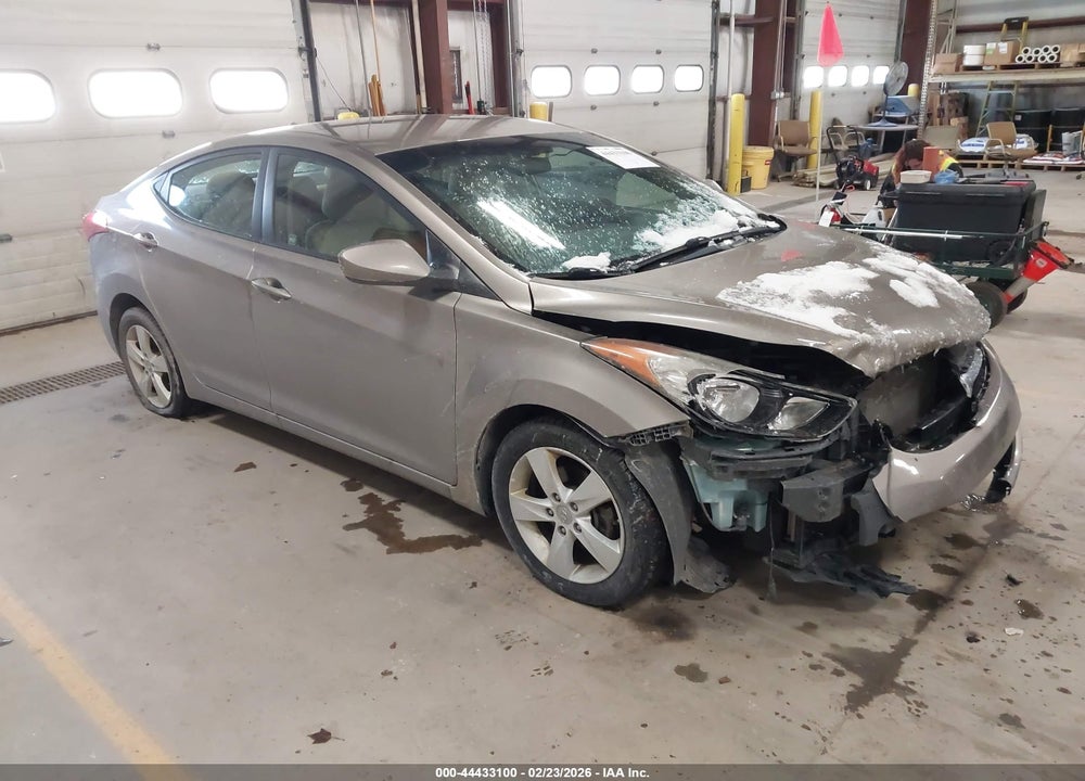 2013 HYUNDAI ELANTRA GLS VIN: 5NPDH4AE9DH452453