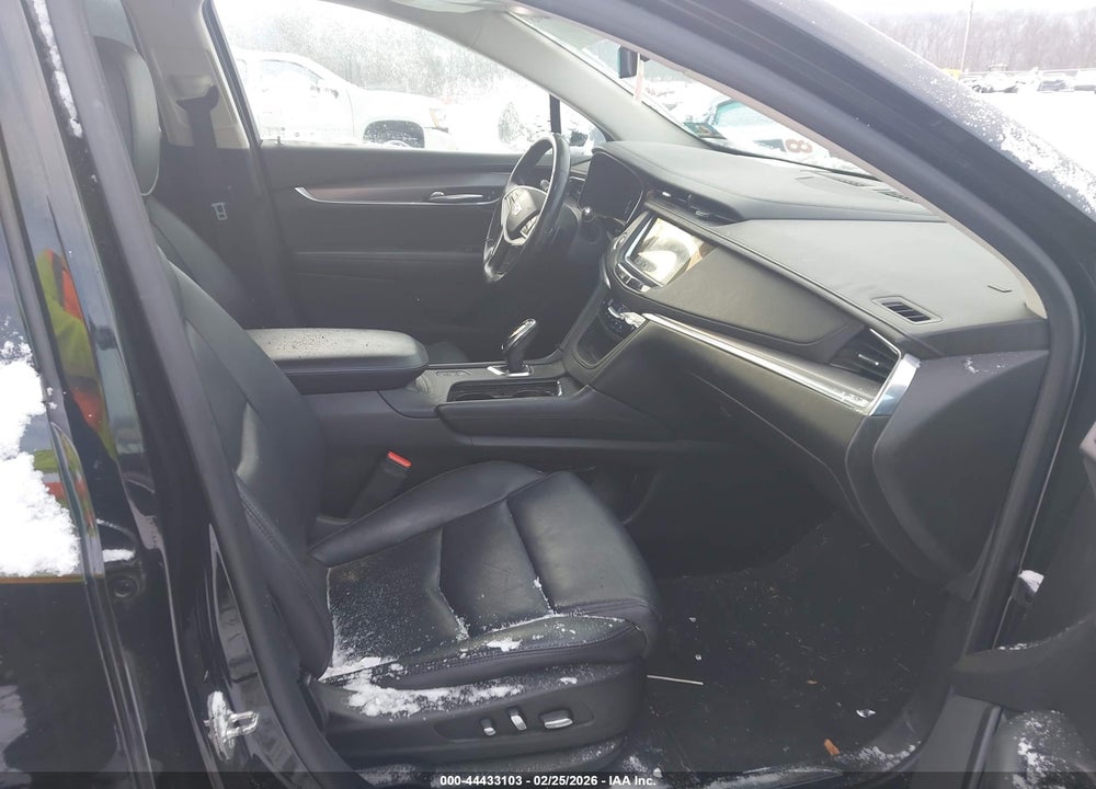 2019 CADILLAC XT5 PREMIUM LUXURY VIN: 1GYKNFRS9KZ139358