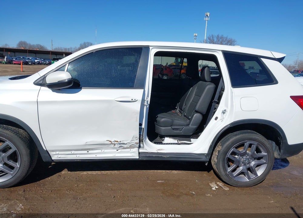 2022 HONDA PASSPORT AWD EX-L VIN: 5FNYF8H50NB031810