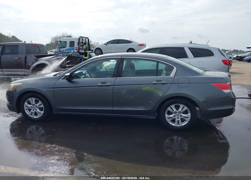 2010 HONDA ACCORD 2.4 LX-P VIN: 1HGCP2F45AA074333
