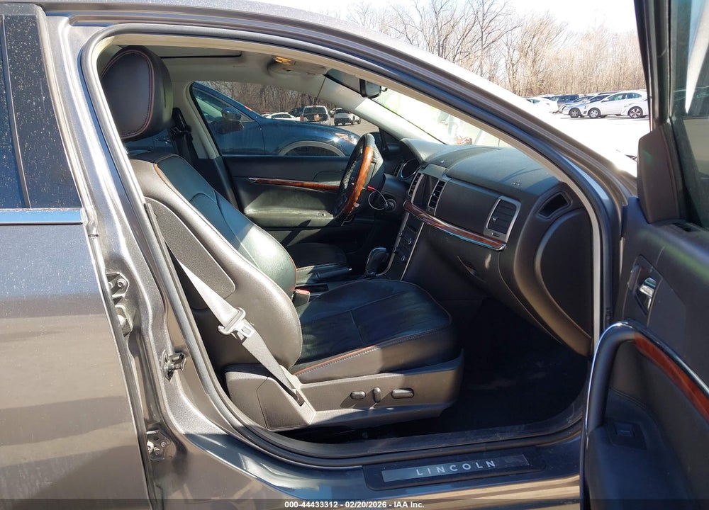 2010 LINCOLN MKZ VIN: 3LNHL2JC9AR659884