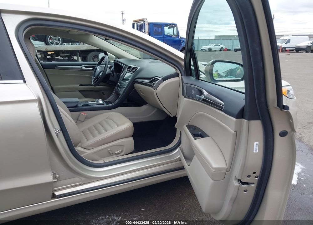 2019 FORD FUSION HYBRID SEL VIN: 3FA6P0MU8KR235712