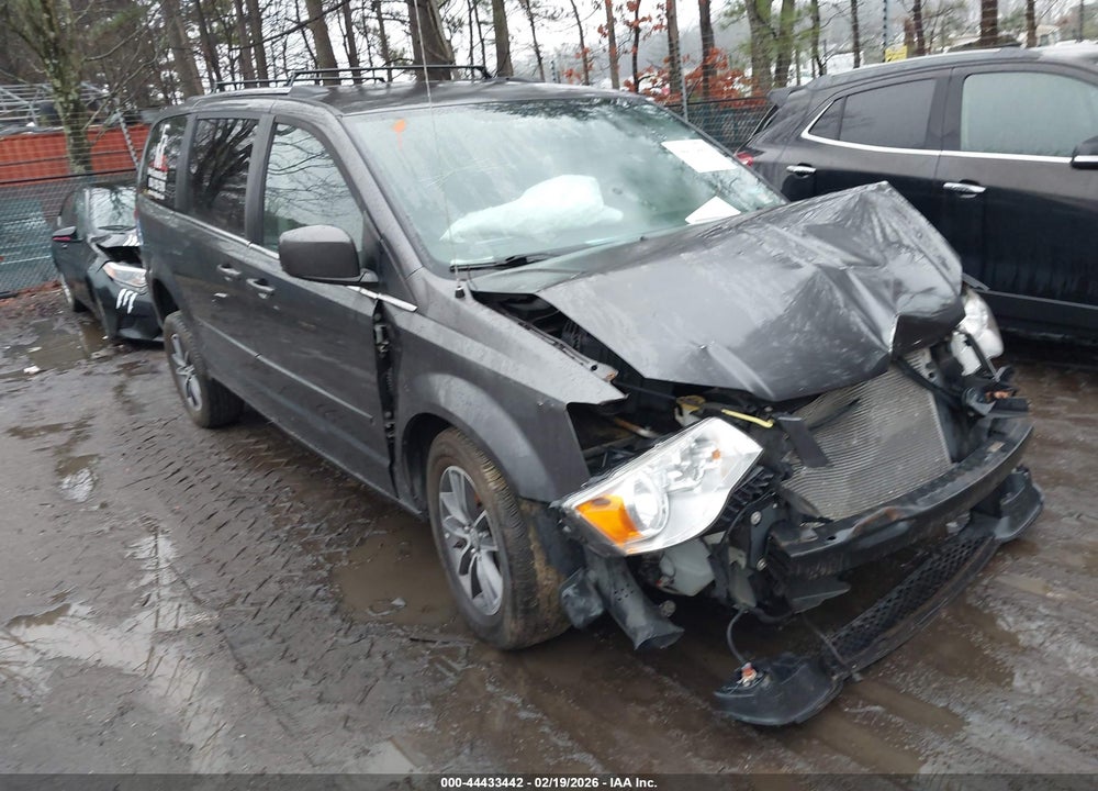 2017 DODGE GRAND CARAVAN SXT VIN: 2C4RDGCG0HR630874