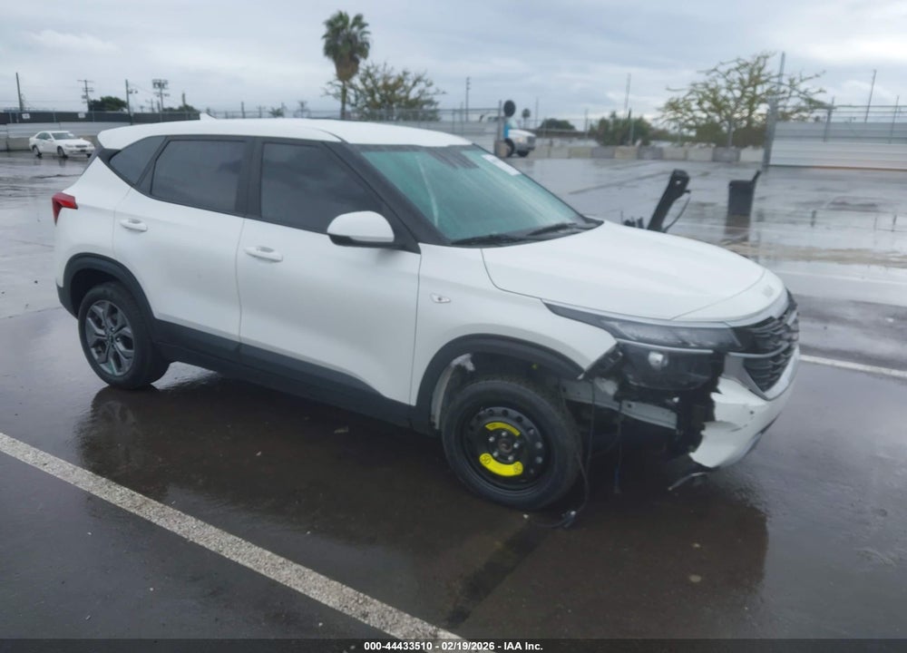 2024 KIA SELTOS LX VIN: KNDEPCAA4R7514741