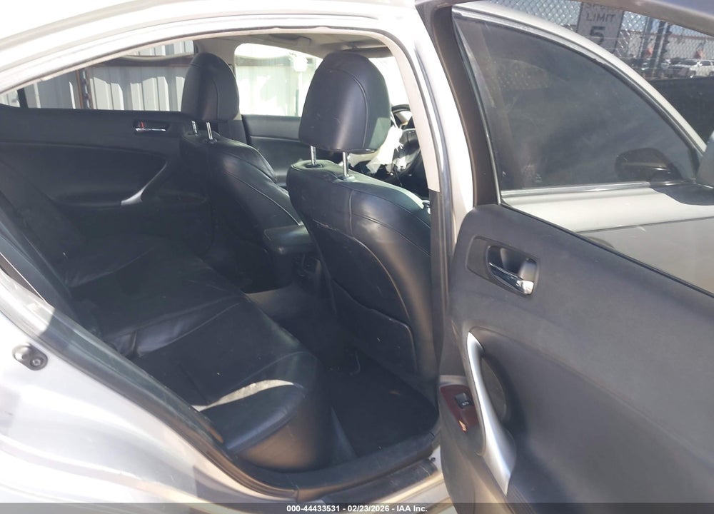 2007 LEXUS IS 250 VIN: JTHCK262875015370