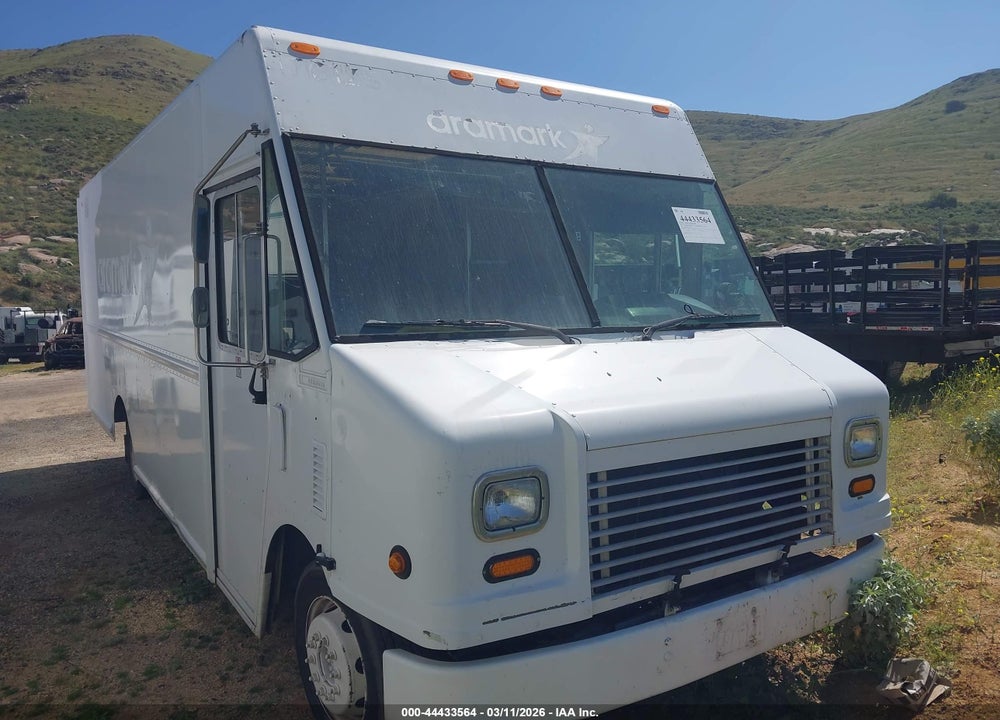 2007 WORKHORSE CUSTOM CHASSIS COMMERCIAL CHASSIS W42 VIN: 5B4KPD2V473420878