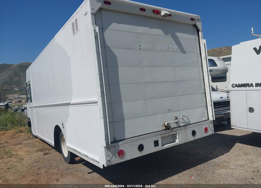 2007 WORKHORSE CUSTOM CHASSIS COMMERCIAL CHASSIS W42 VIN: 5B4KPD2V473420878