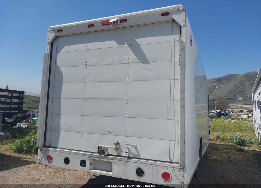 2007 WORKHORSE CUSTOM CHASSIS COMMERCIAL CHASSIS W42 VIN: 5B4KPD2V473420878