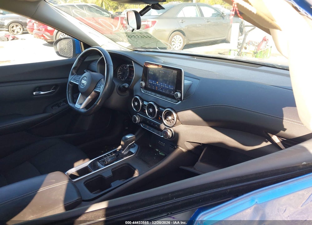 2022 NISSAN SENTRA SV XTRONIC CVT VIN: 3N1AB8CVXNY289263