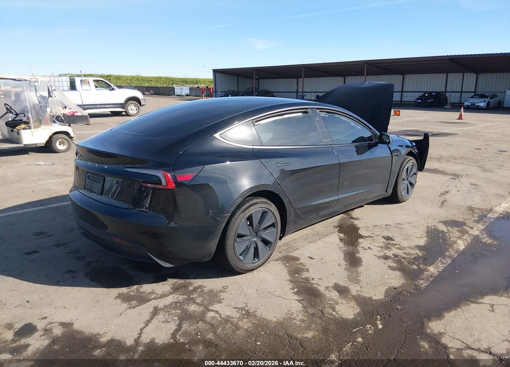 2025 TESLA MODEL 3 LONG RANGE REAR-WHEEL DRIVE/STANDARD REAR-WHEEL DRIVE VIN: 5YJ3E1EA0SF923010