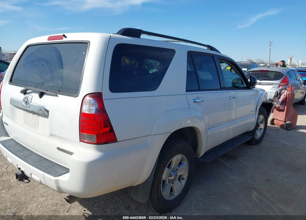 2007 TOYOTA 4RUNNER SR5 V6 VIN: JTEZU14R278070875