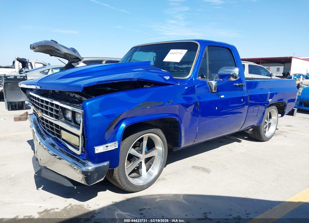 1982 CHEVROLET C10 VIN: 1GCDC14H8CS167083