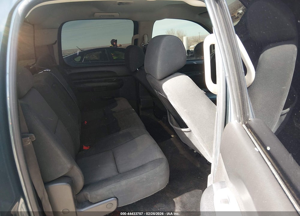 2011 GMC SIERRA 1500 SLE VIN: 3GTP2VE36BG335626