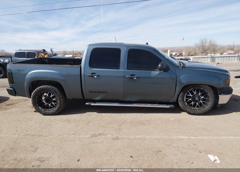 2011 GMC SIERRA 1500 SLE VIN: 3GTP2VE36BG335626