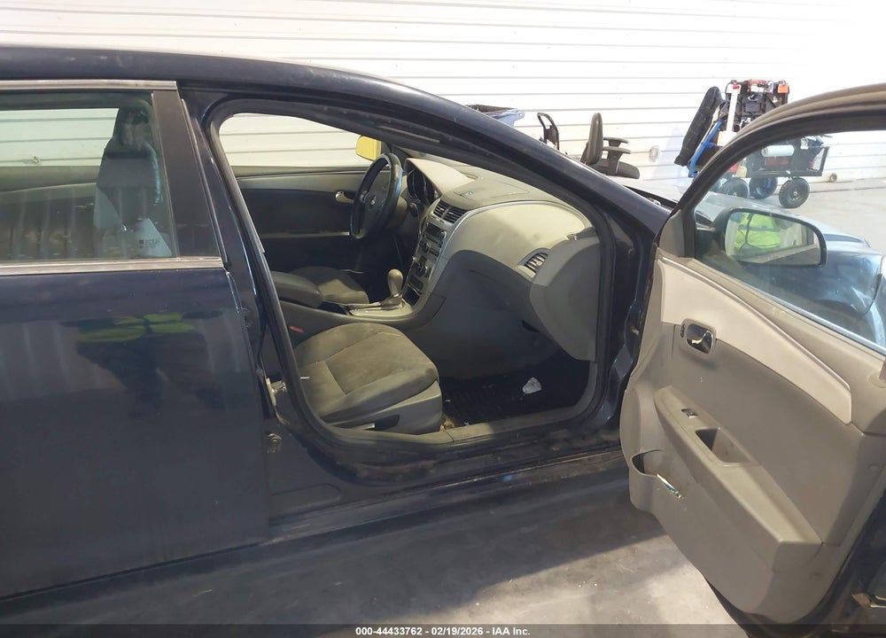 2010 CHEVROLET MALIBU LS VIN: 1G1ZA5E03AF284791