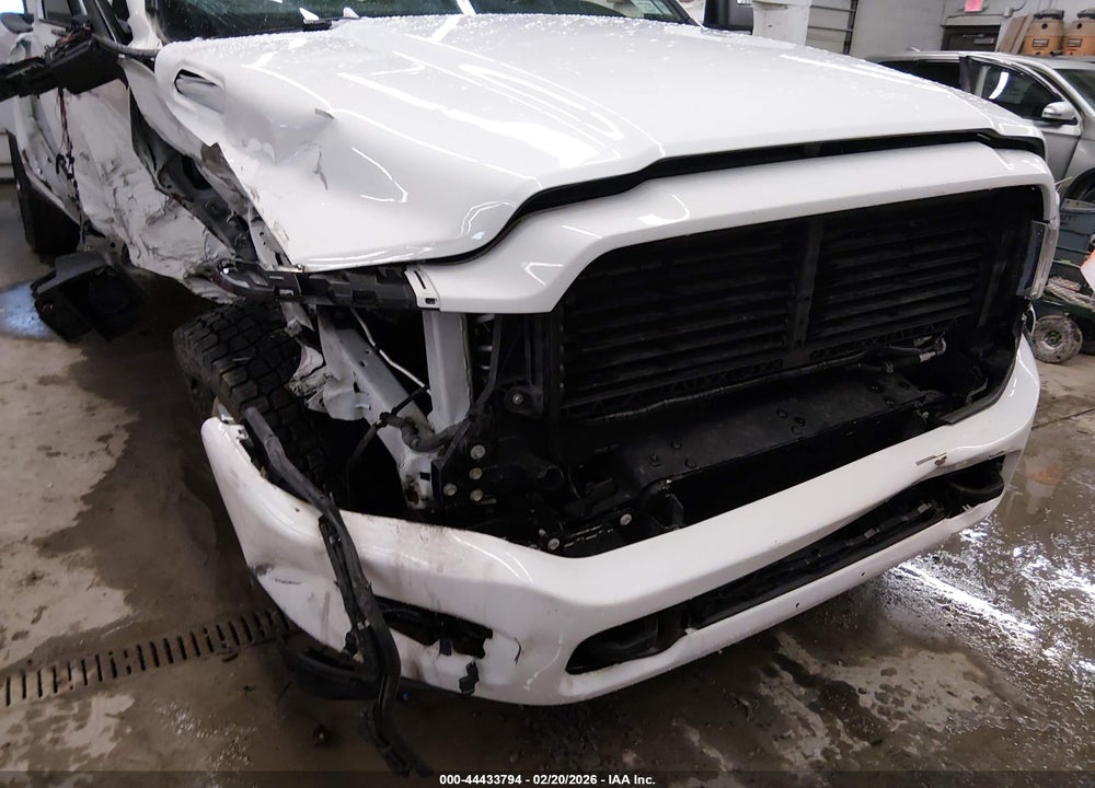 2024 RAM 3500 BIG HORN  4X4 8' BOX VIN: 3C63R3HL9RG241882