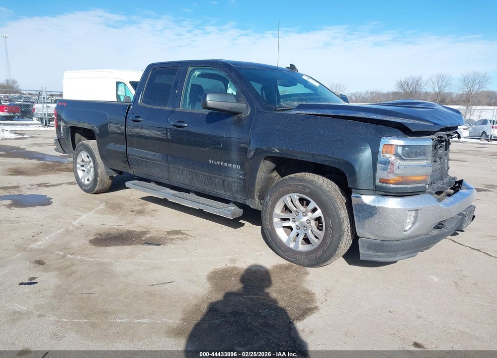 2018 CHEVROLET SILVERADO 1500 1LT VIN: 1GCVKREC3JZ111579