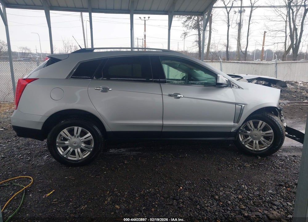 2014 CADILLAC SRX LUXURY COLLECTION VIN: 3GYFNBE39ES686351