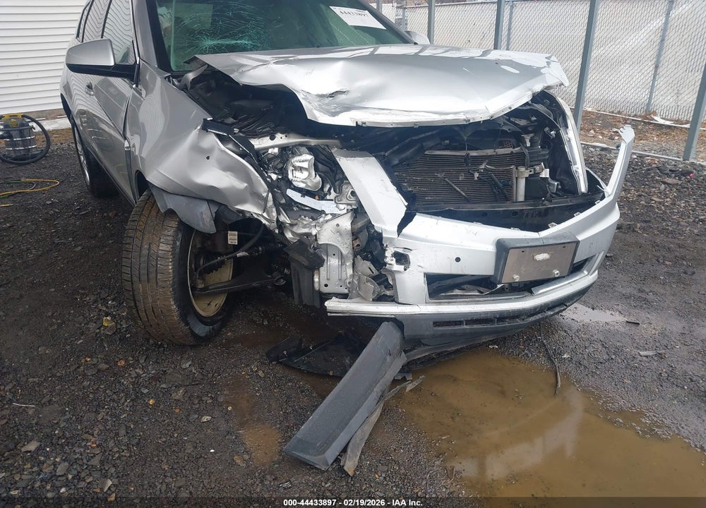 2014 CADILLAC SRX LUXURY COLLECTION VIN: 3GYFNBE39ES686351