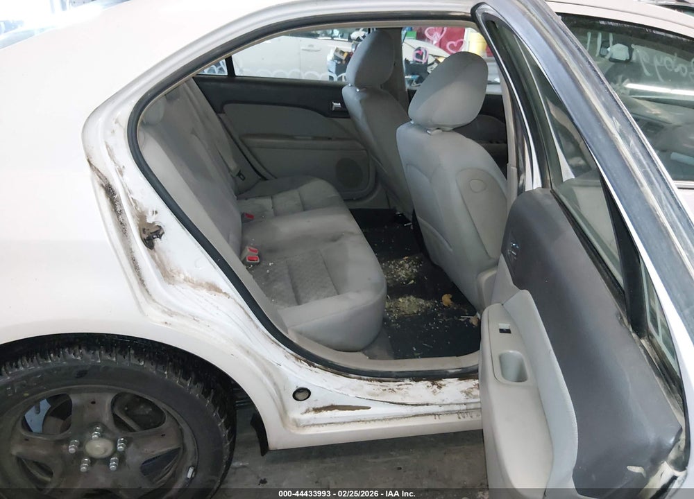 2010 FORD FUSION SE VIN: 3FAHP0HA8AR361527