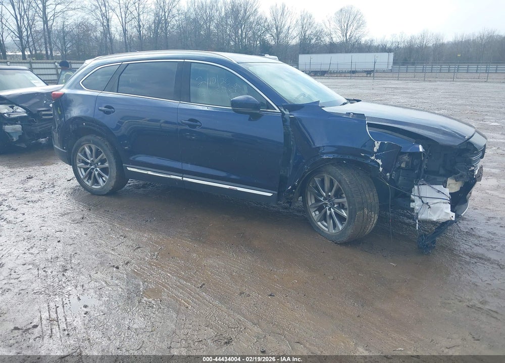 2018 MAZDA CX-9 GRAND TOURING VIN: JM3TCBDY7J0231230