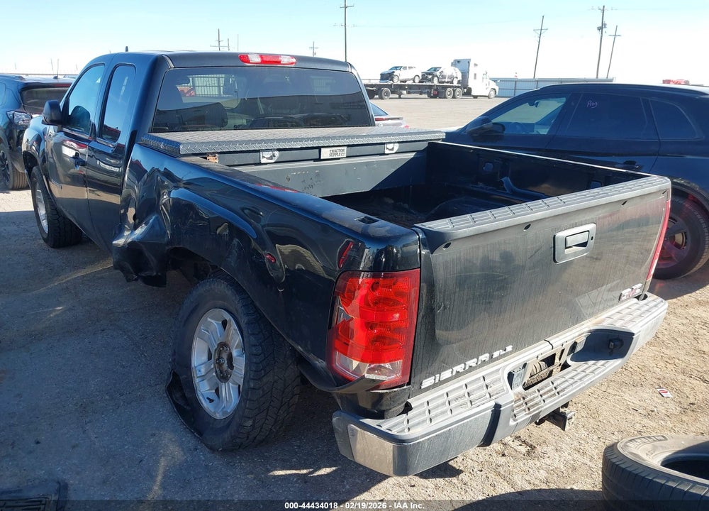 2013 GMC SIERRA 1500 SLE VIN: 1GTR2VE70DZ400629