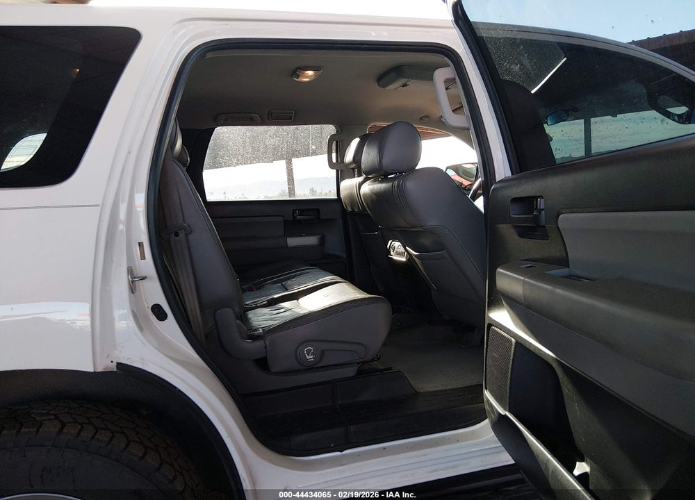 2009 TOYOTA SEQUOIA SR5 4.7L V8 VIN: 5TDZT64A99S000903