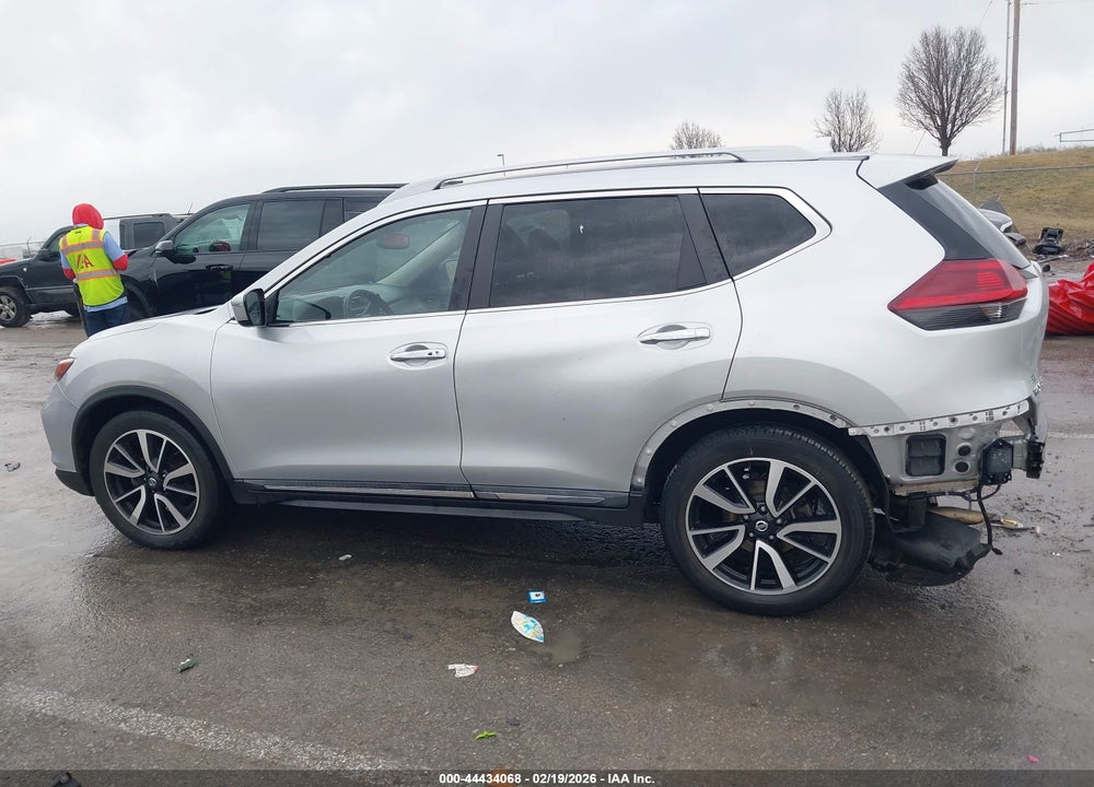 2020 NISSAN ROGUE SL FWD VIN: 5N1AT2MT3LC725313