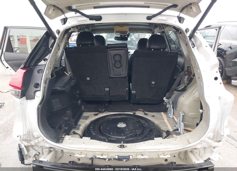 2020 NISSAN ROGUE SL FWD VIN: 5N1AT2MT3LC725313